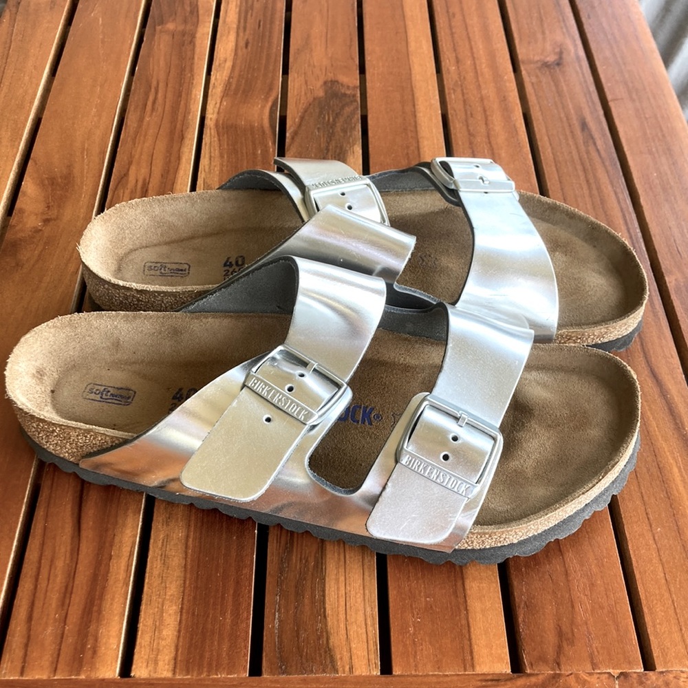 Birkenstock Arizona in Silver